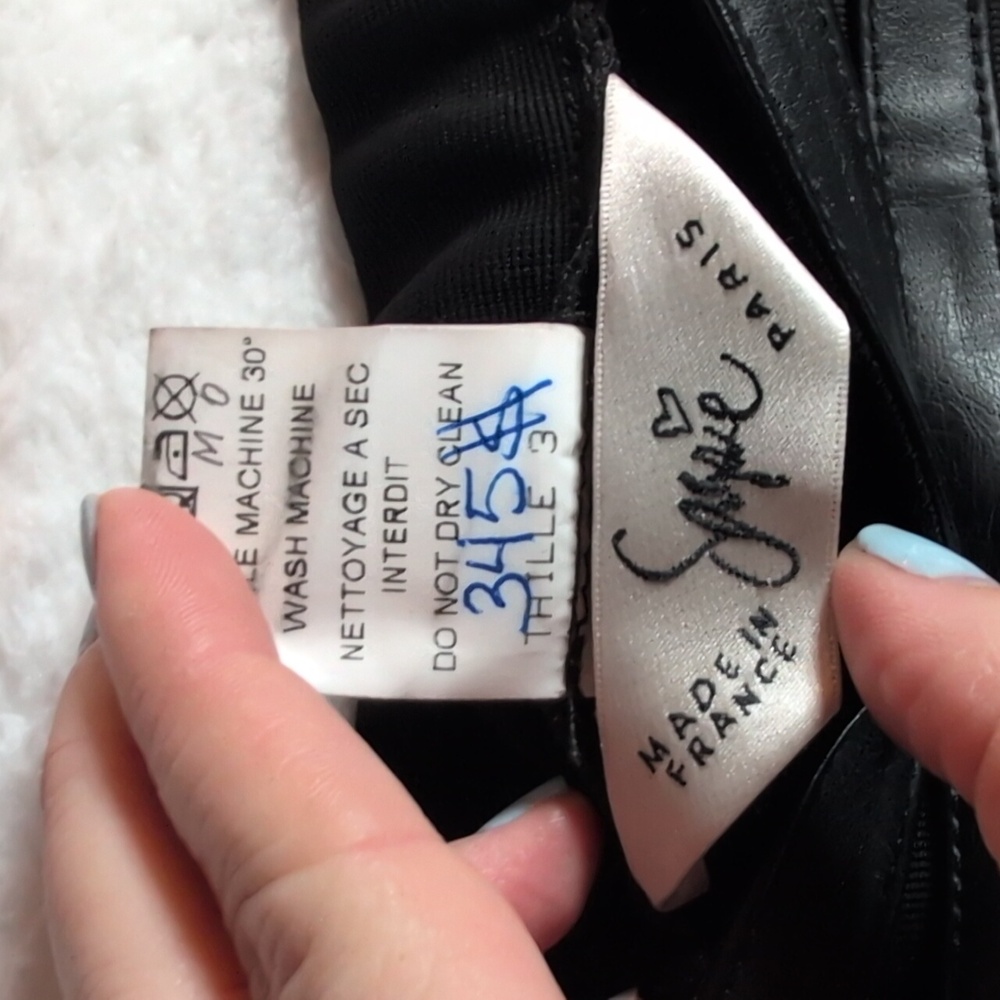 165-Designer Chic Black Maxi Skirt with Pleated Design Made In France Elastic - Picture 3 of 5
